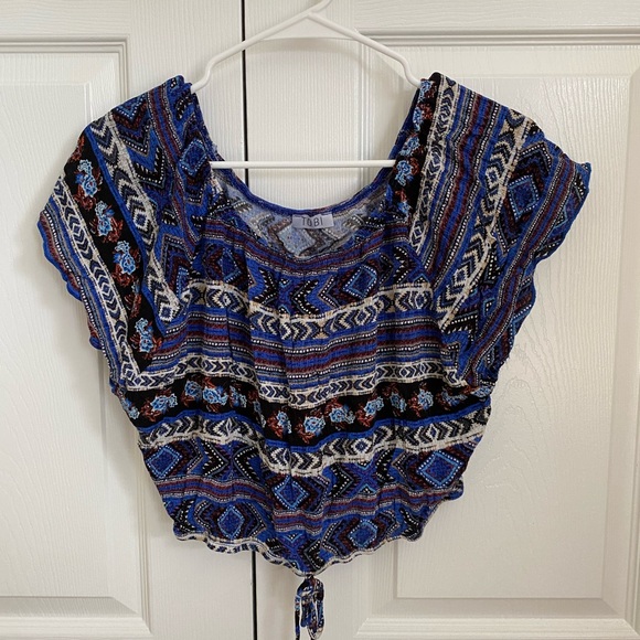 Tobi Tops - TOBI Crop Top EUC - L